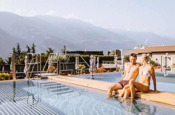 Hotel Waldhof**** - 013 Waldhof Couple Webversion Emi Massmer Emotions Emim1176